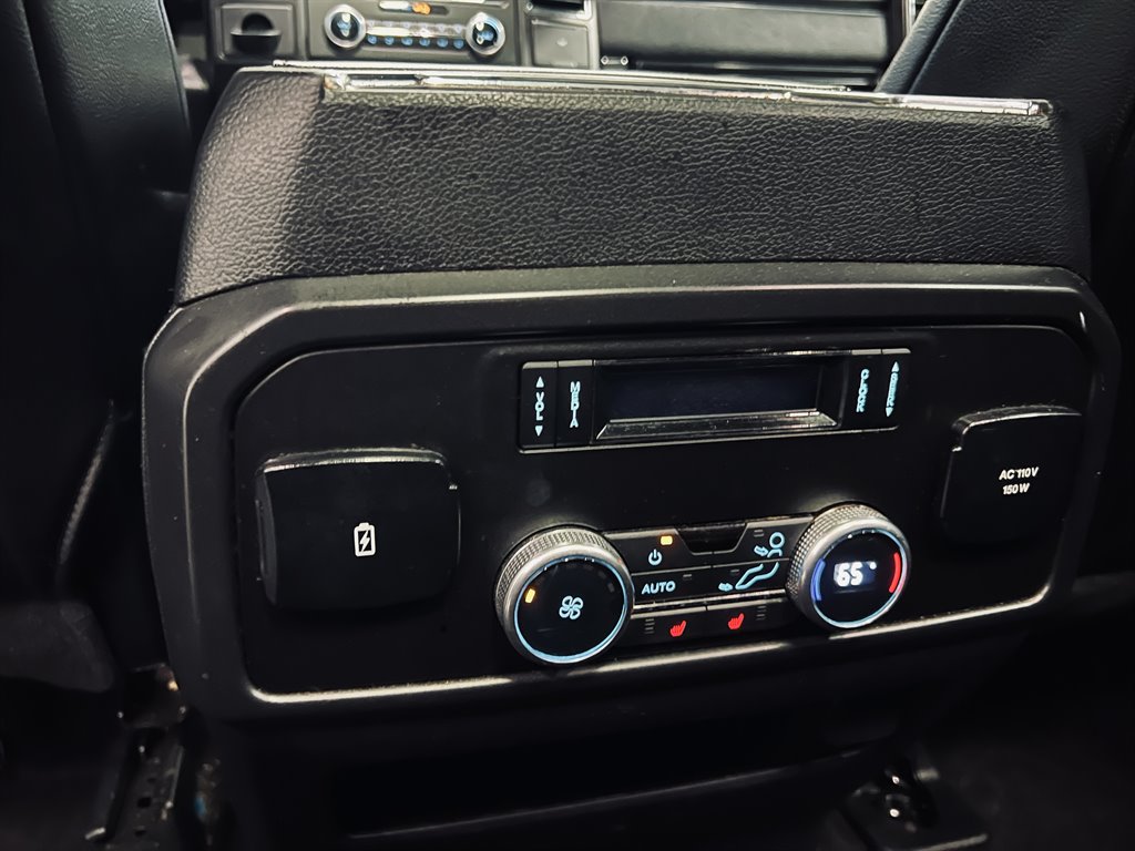 2020 Ford Expedition Max Limited photo
