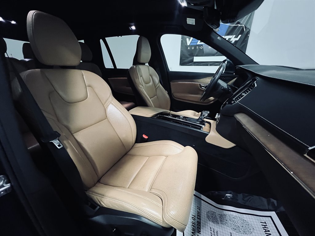 2019 Volvo XC90 T6 - Inscription photo