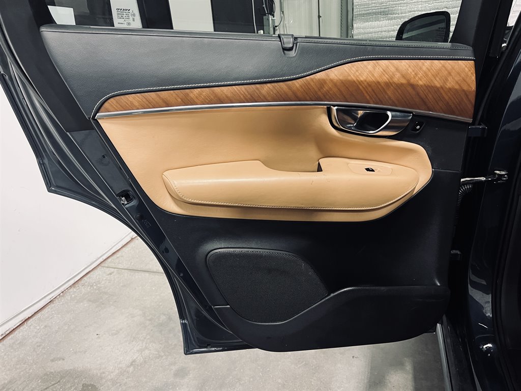2019 Volvo XC90 T6 - Inscription photo