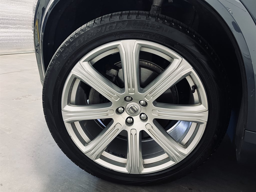 2019 Volvo XC90 T6 - Inscription photo