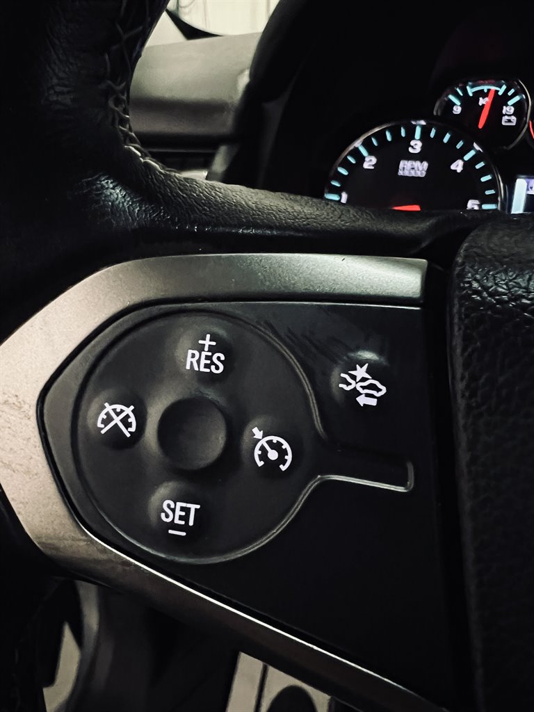 2019 Chevrolet Tahoe LT photo
