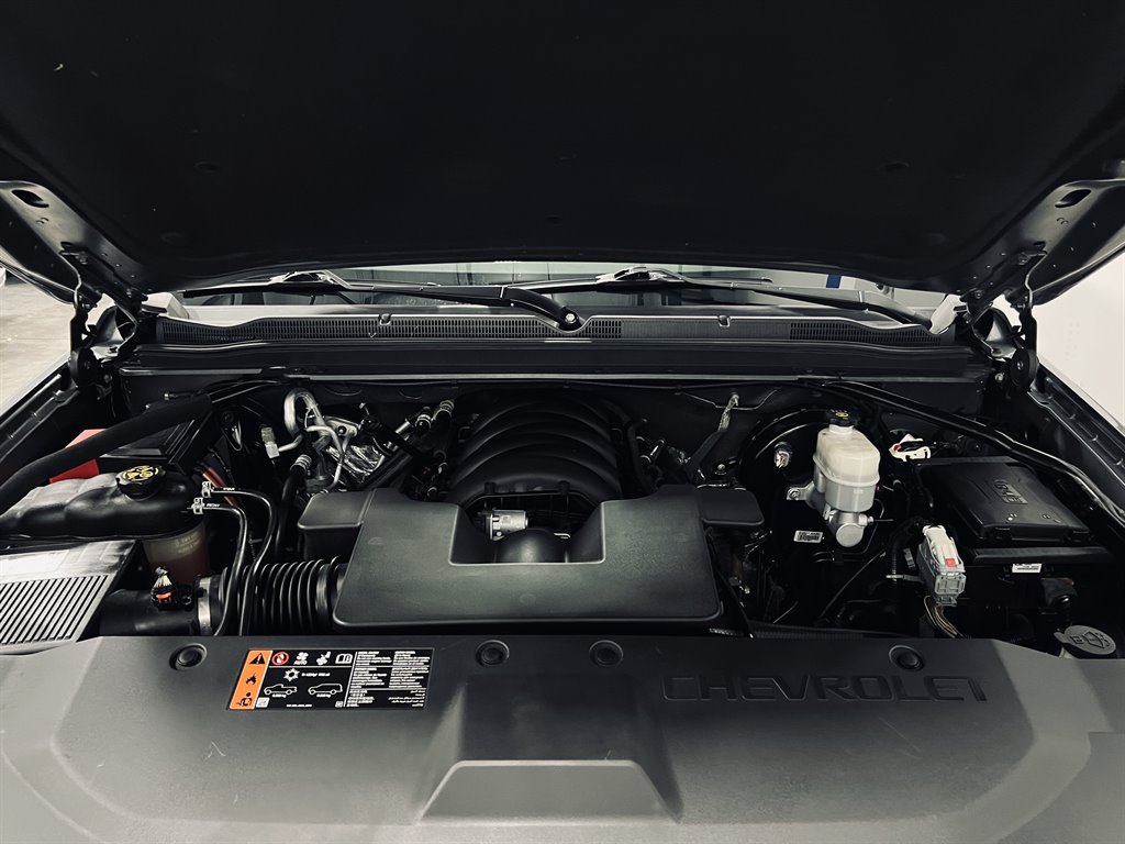 2019 Chevrolet Tahoe LT photo