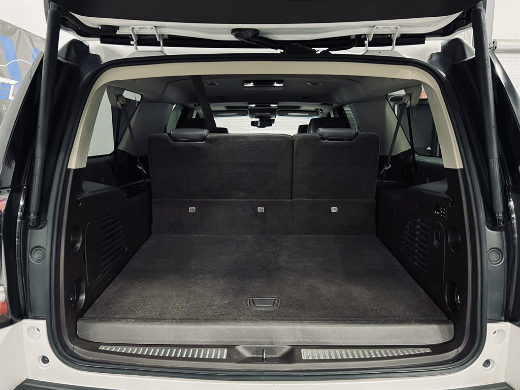 2017 GMC Yukon XL 1500 Denali photo