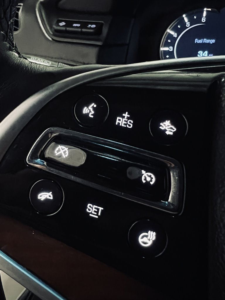 2017 Cadillac Escalade Premium photo