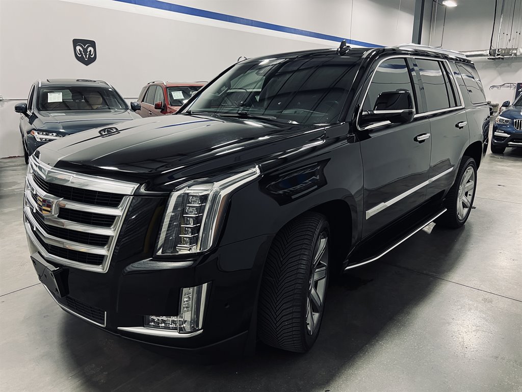 2017 Cadillac Escalade Premium photo