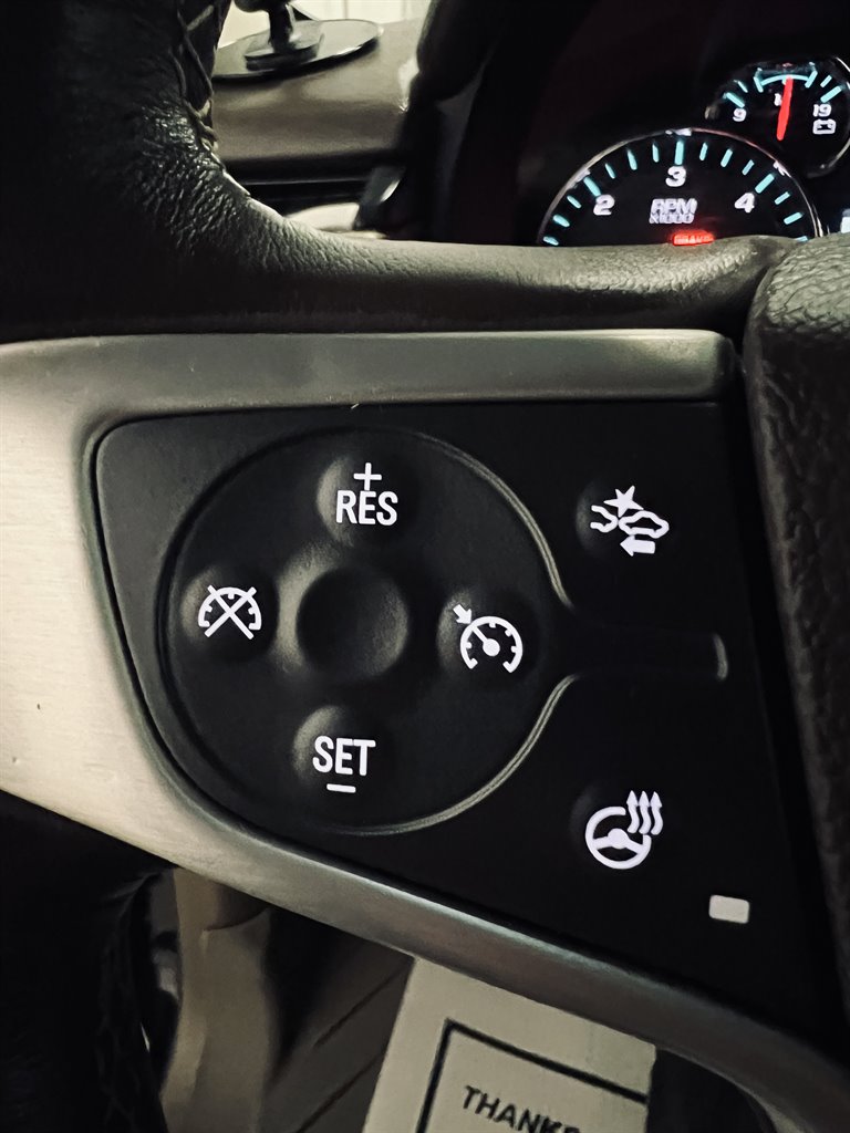 2018 GMC Yukon XL 1500 SLT photo