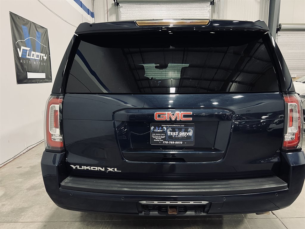 2018 GMC Yukon XL 1500 SLT photo