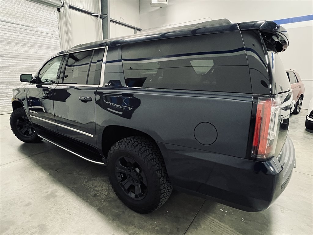 2018 GMC Yukon XL 1500 SLT photo