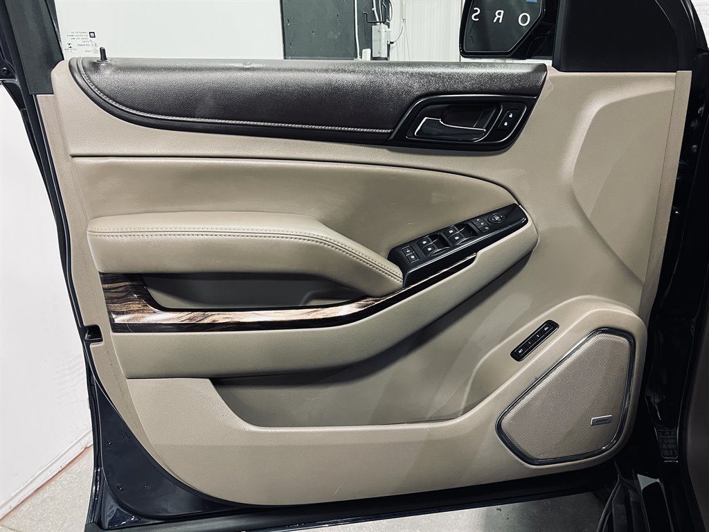 2018 GMC Yukon XL 1500 SLT photo