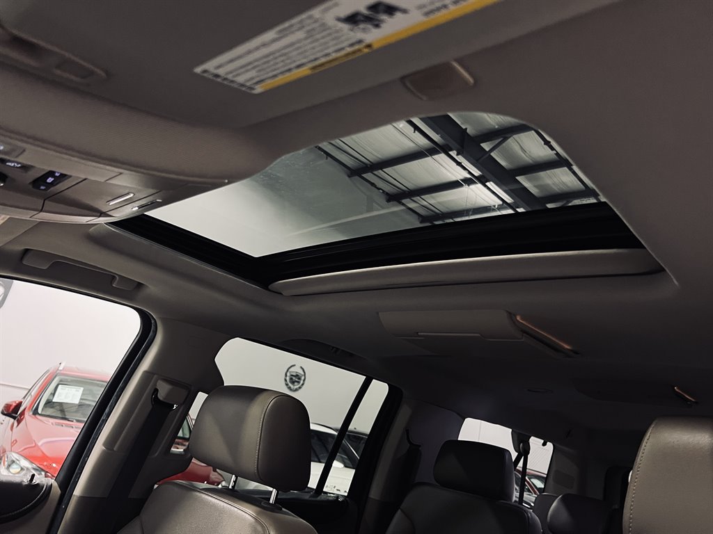 2018 GMC Yukon XL 1500 SLT photo