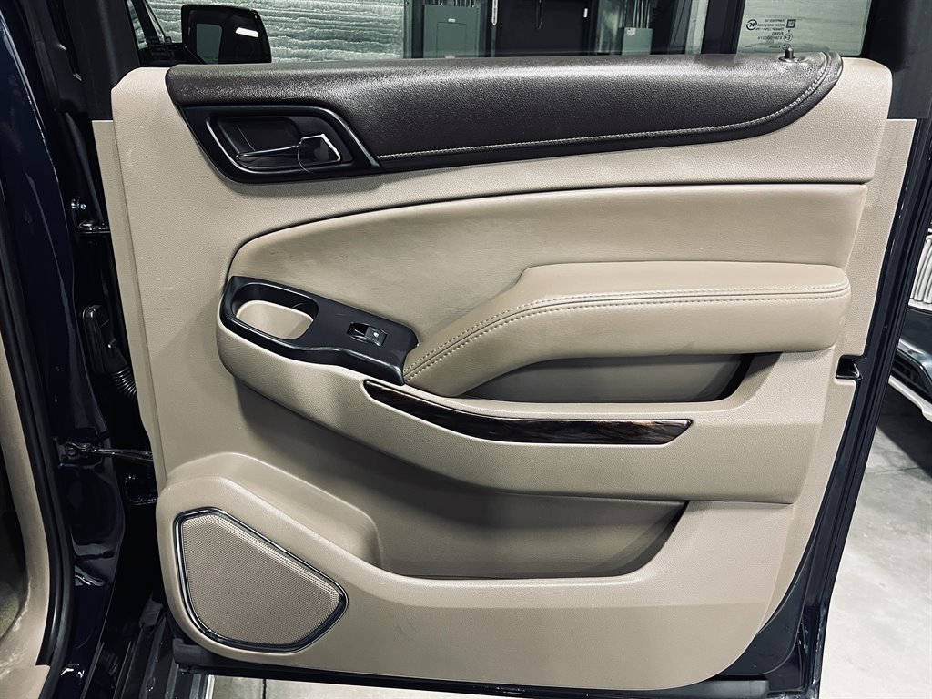 2018 GMC Yukon XL 1500 SLT photo
