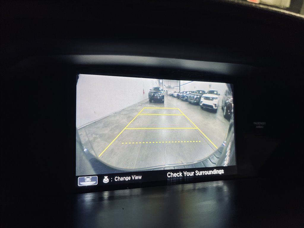 2016 Honda Odyssey Touring photo