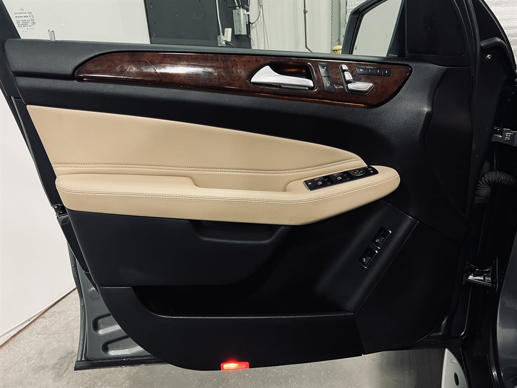 2018 Mercedes-Benz GLS GLS450 photo