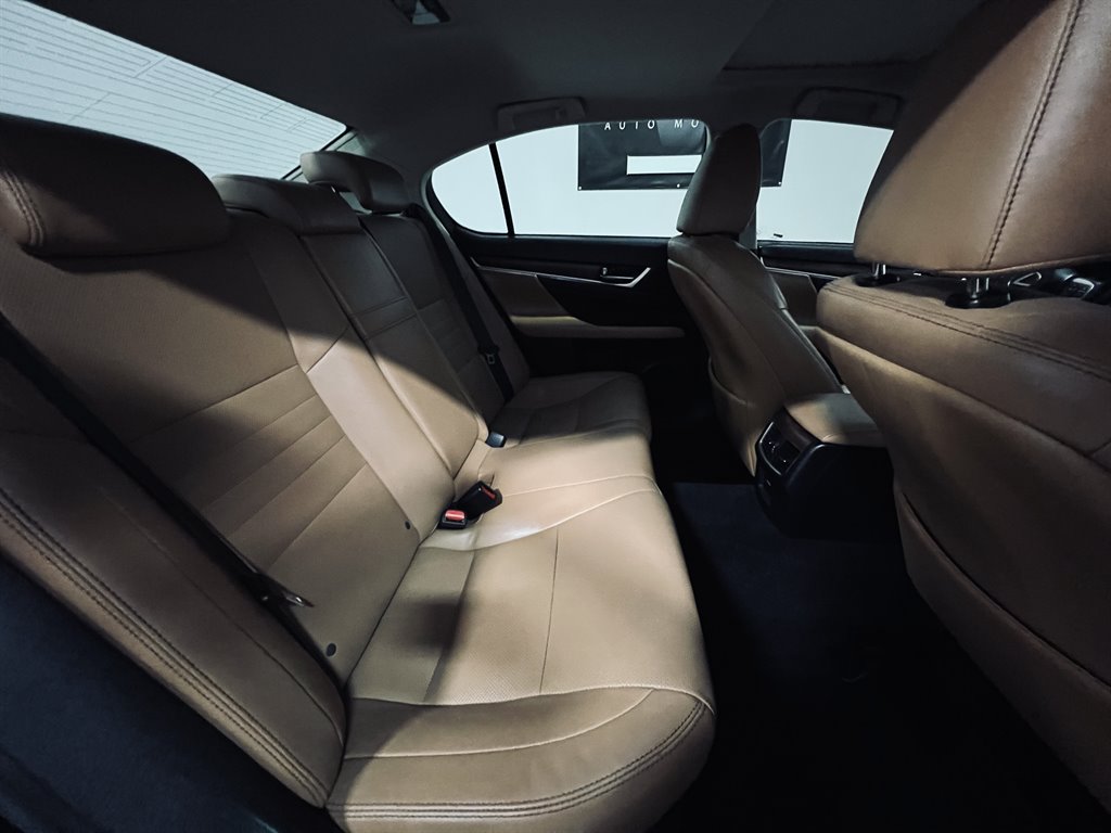 2016 Lexus GS 350 photo