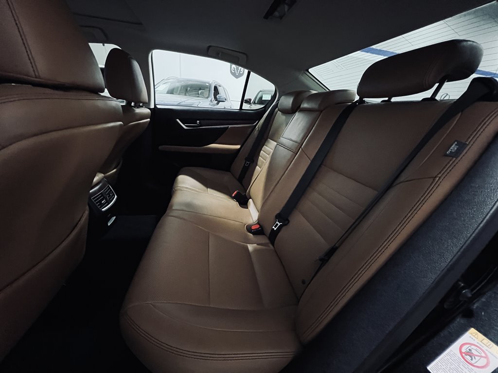 2016 Lexus GS 350 photo