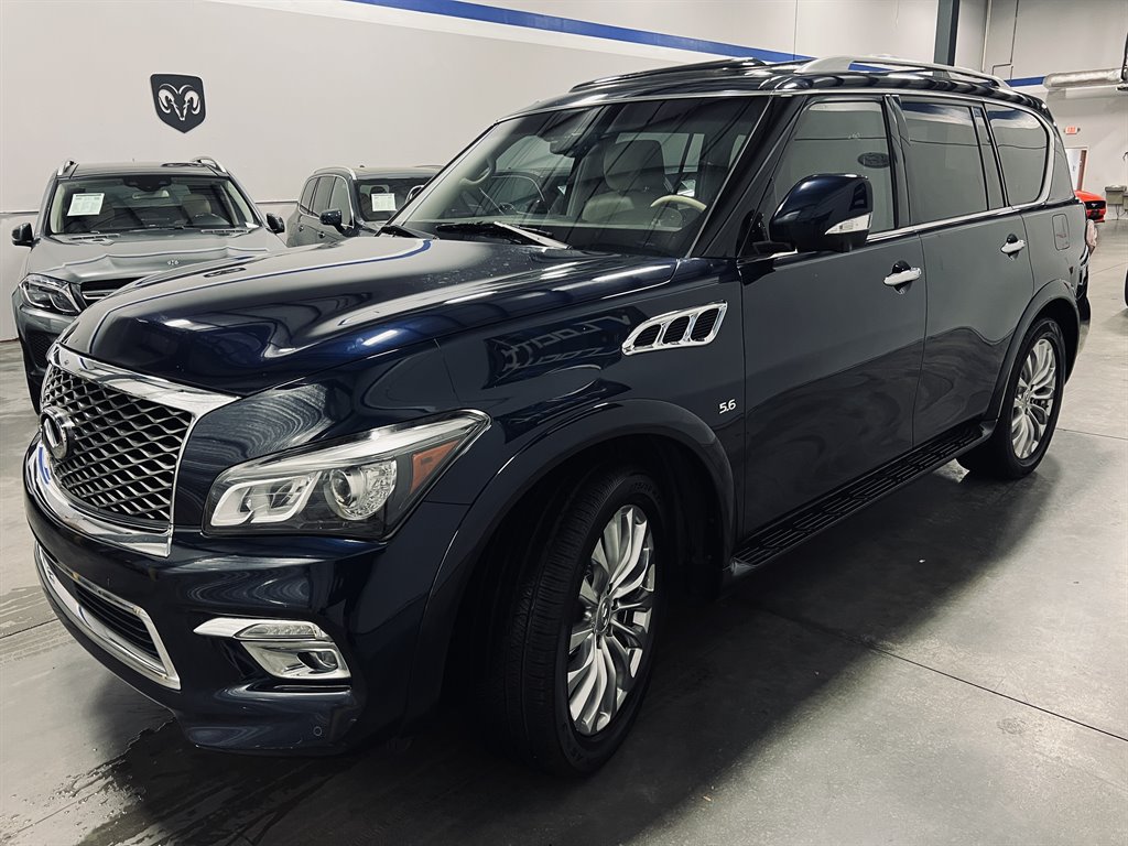 2016 Infiniti QX80 photo