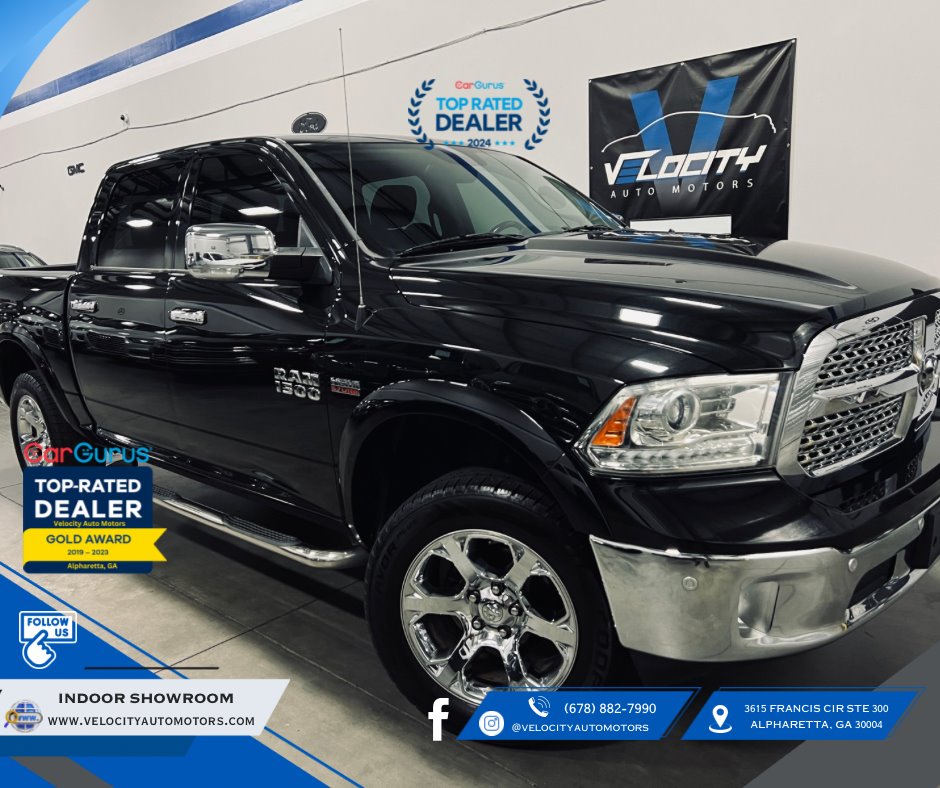 2017 RAM 1500 Laramie photo