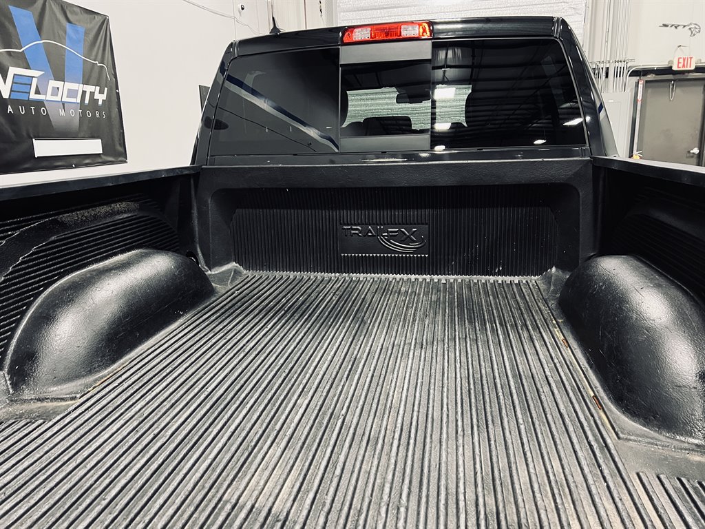 2017 RAM 1500 Laramie photo