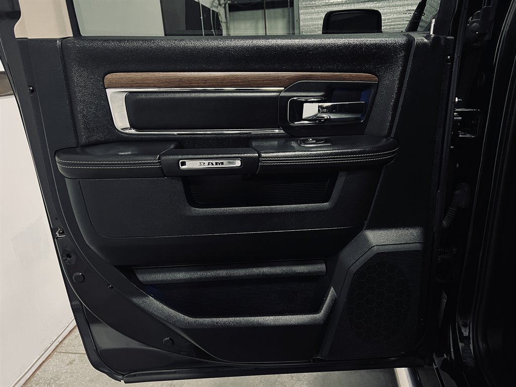 2017 RAM 1500 Laramie photo