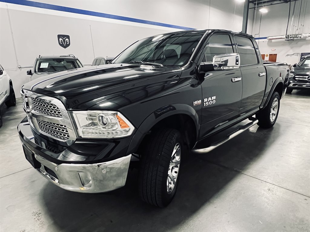 2017 RAM 1500 Laramie photo