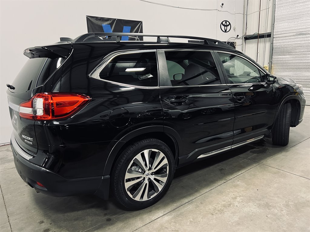 2019 Subaru Ascent Limited photo