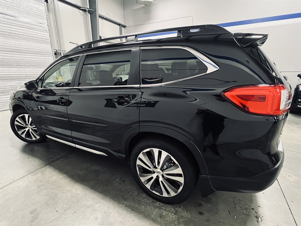 2019 Subaru Ascent Limited photo