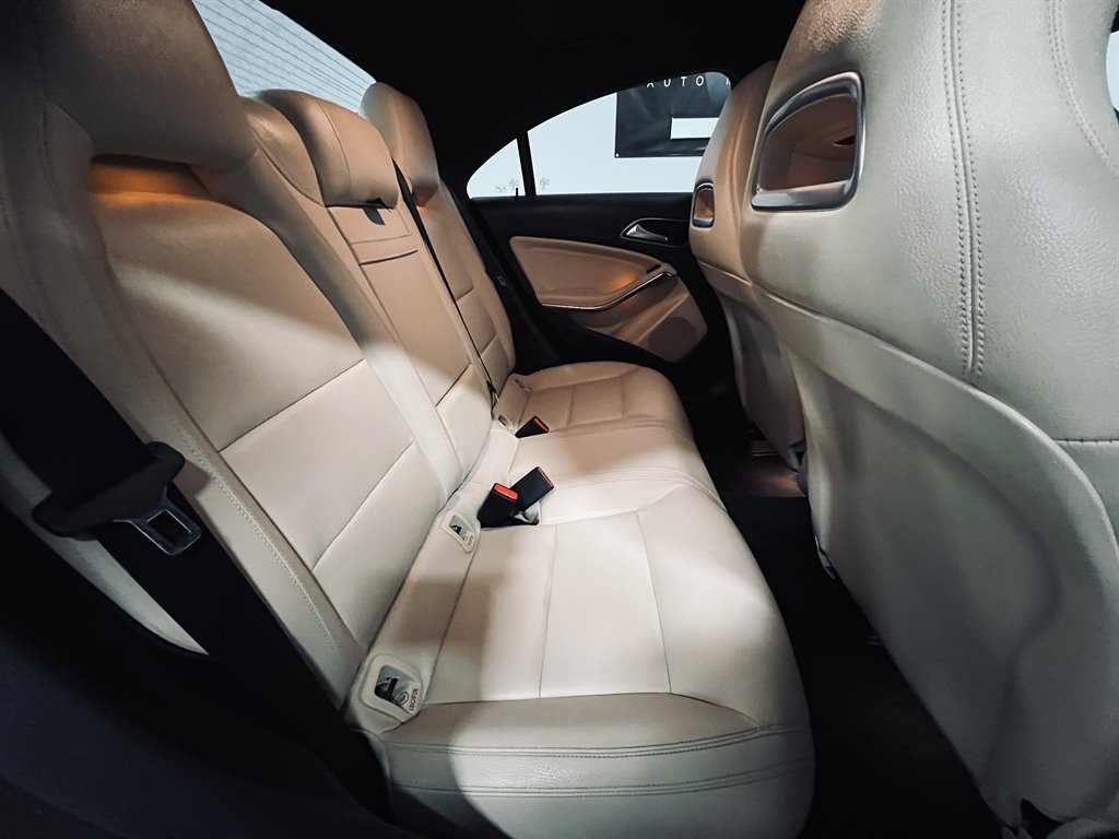 2016 Mercedes-Benz cla CLA250 photo