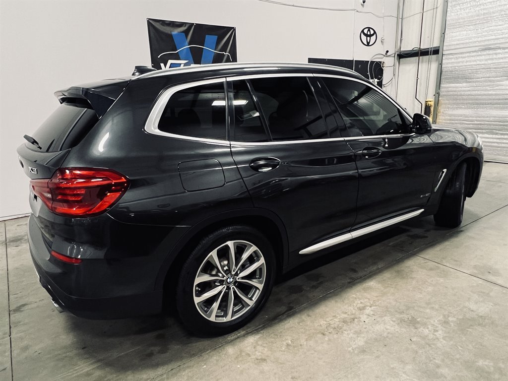 2018 BMW X3 Xdrive30i photo