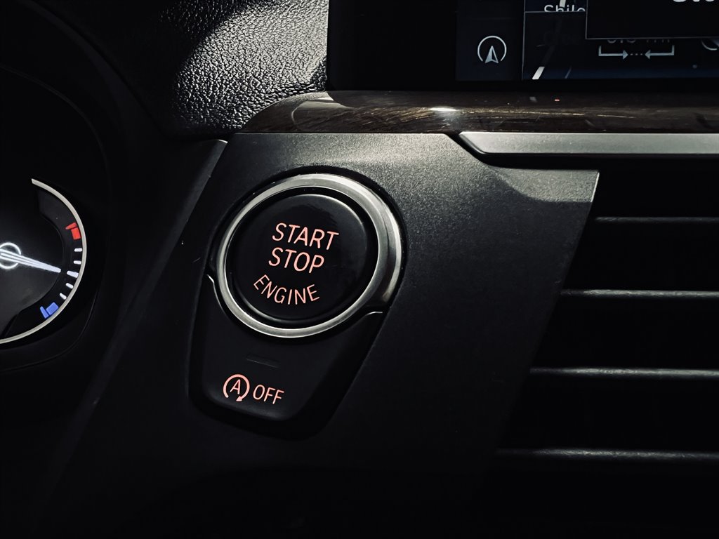 2018 BMW X3 Xdrive30i photo
