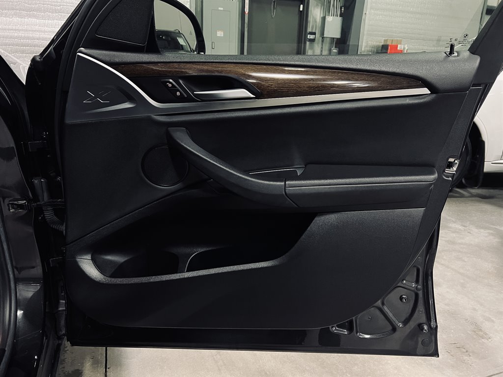 2018 BMW X3 Xdrive30i photo
