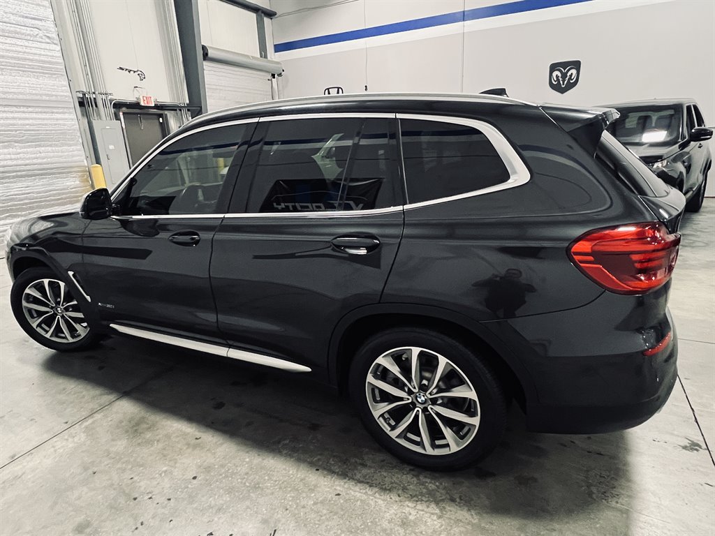 2018 BMW X3 Xdrive30i photo