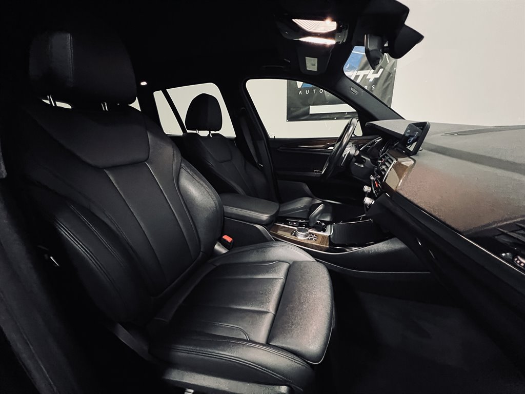 2018 BMW X3 Xdrive30i photo