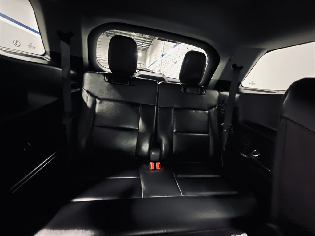 2020 Ford Explorer - $18,500
