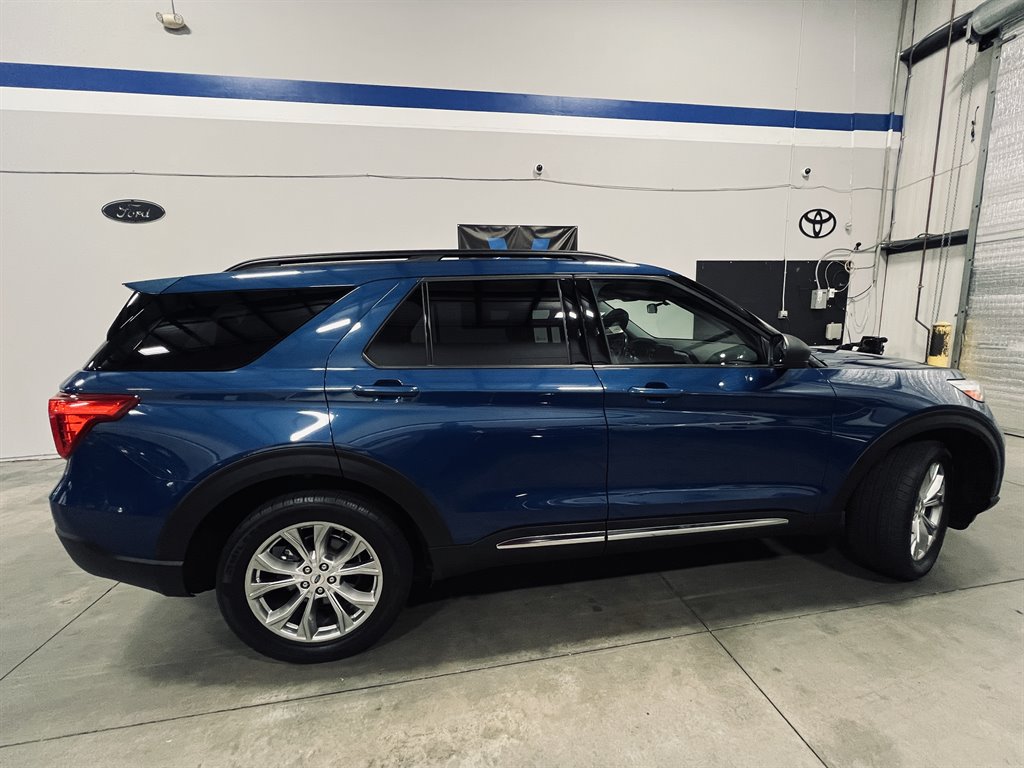 2020 Ford Explorer - $18,500