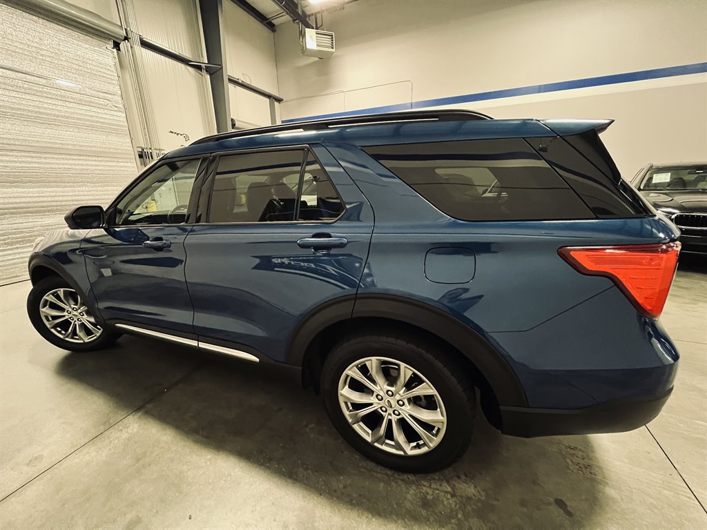 2020 Ford Explorer - $18,500