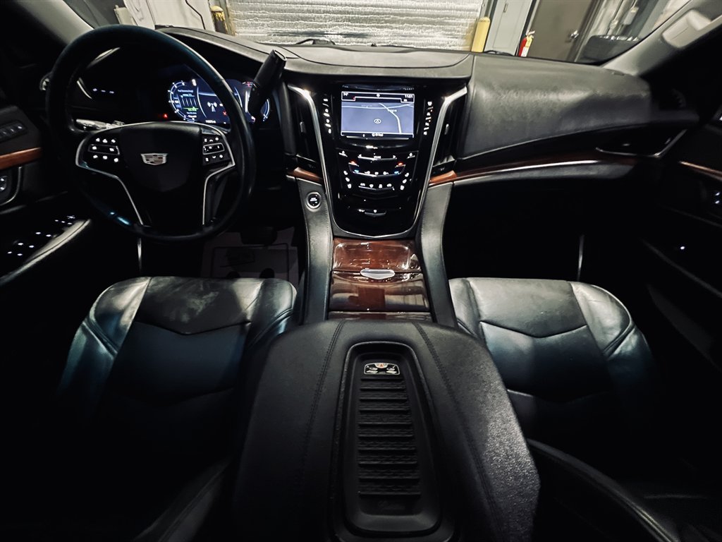 2019 Cadillac Escalade - $23,500