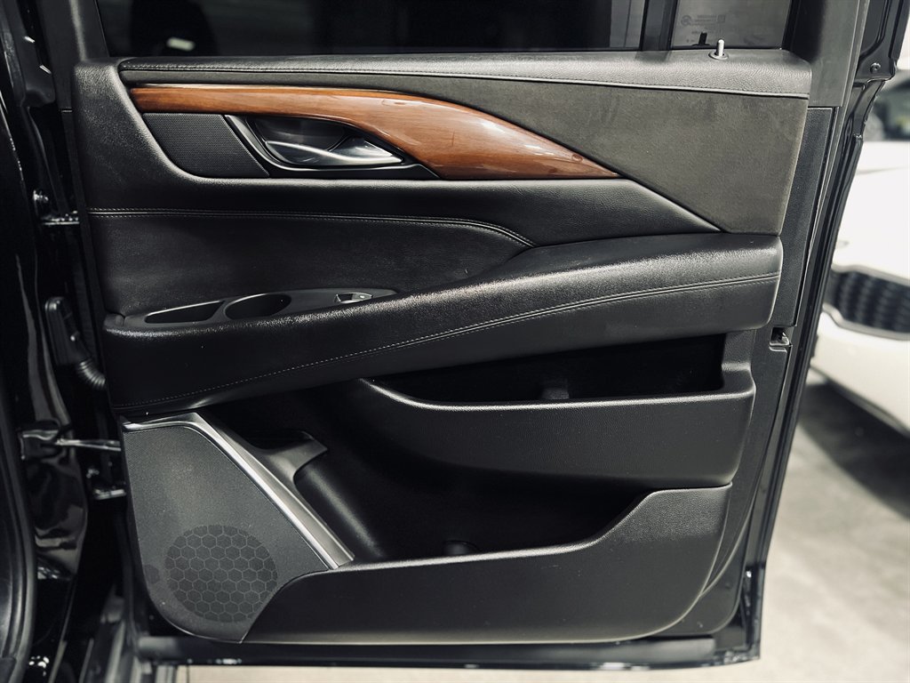 2019 Cadillac Escalade - $23,500