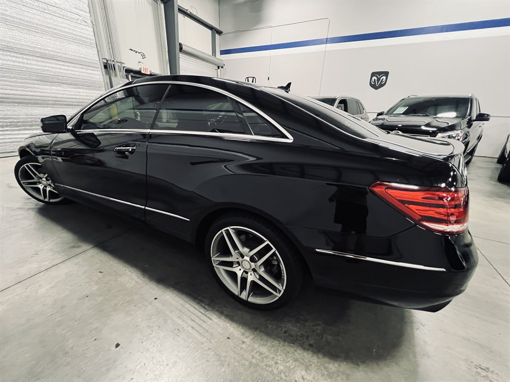 2016 Mercedes-Benz E-Class - $15,850