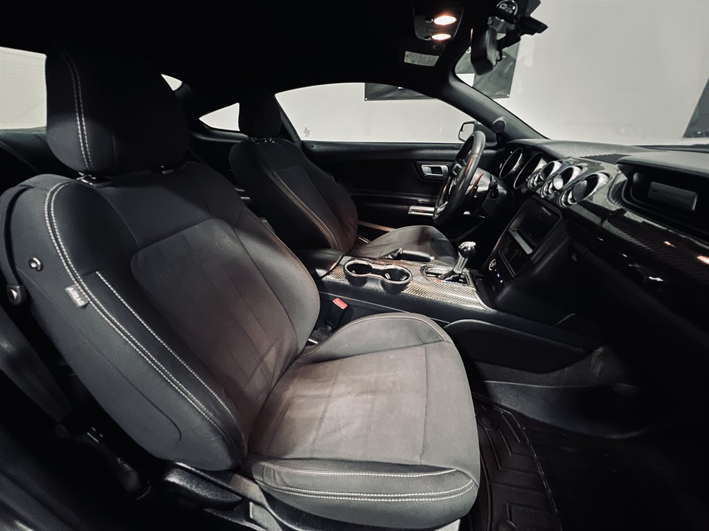 2018 Ford Mustang - $13,400