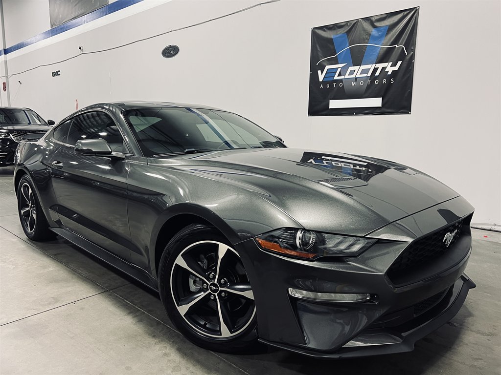 2018 Ford Mustang - $13,400