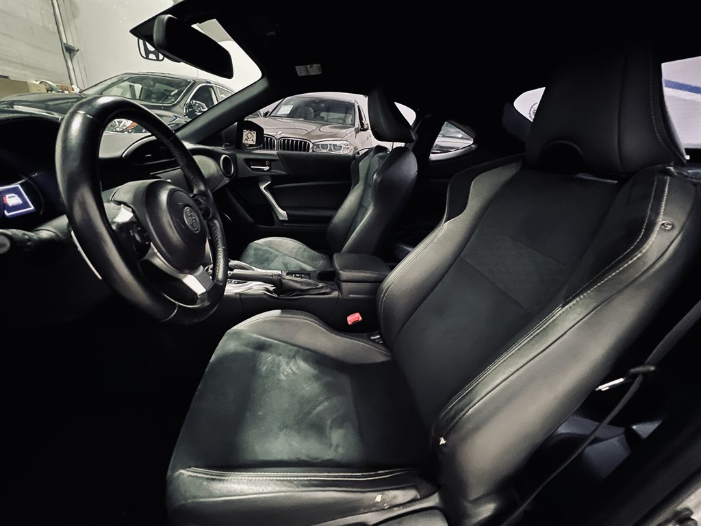 2018 Toyota 86 - $23,850