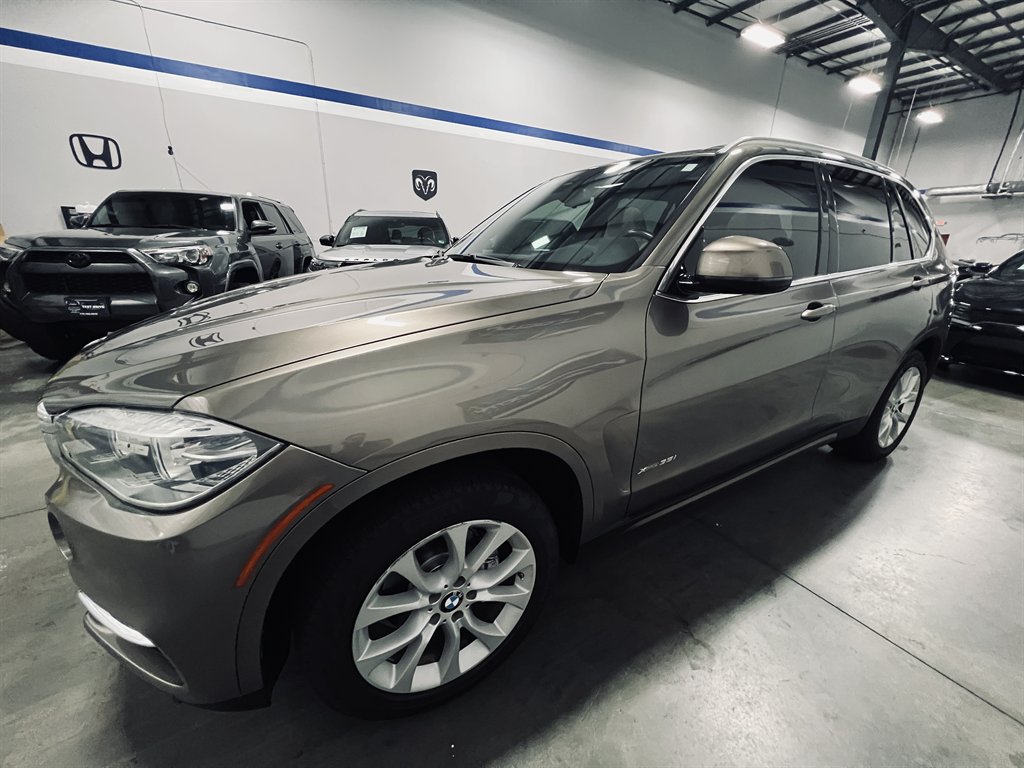 2018 BMW X5 - $18,200