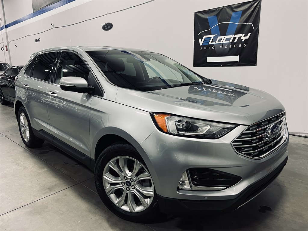 2022 Ford Edge - $15,850