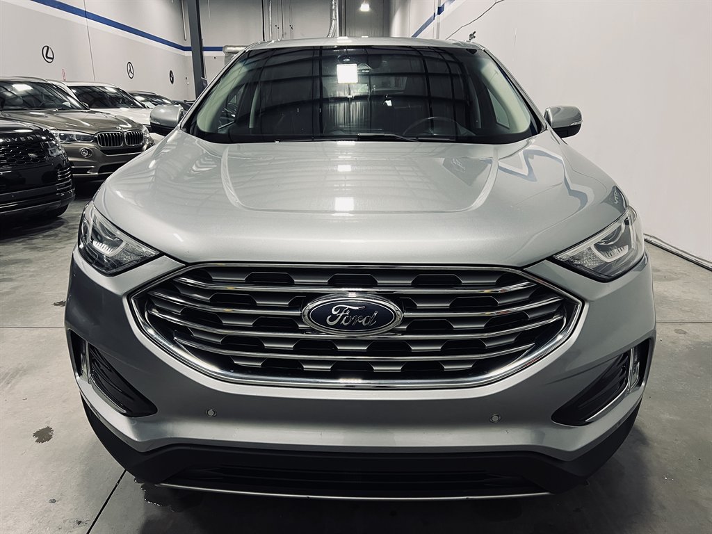 2022 Ford Edge - $15,850