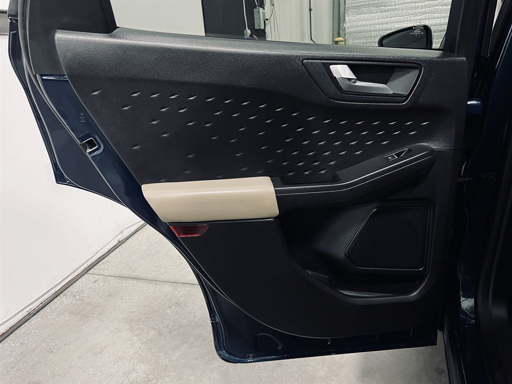 2020 Ford Escape - $16,200