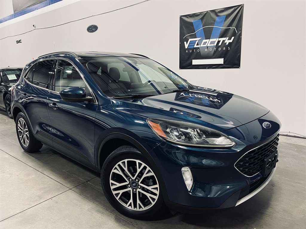 2020 Ford Escape - $16,200