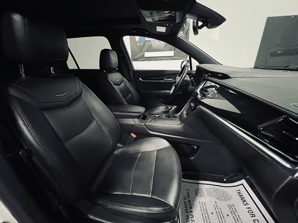 2021 Cadillac XT6 - $20,400