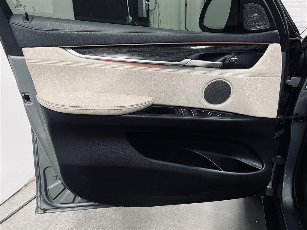 2019 BMW X6 - $25,850