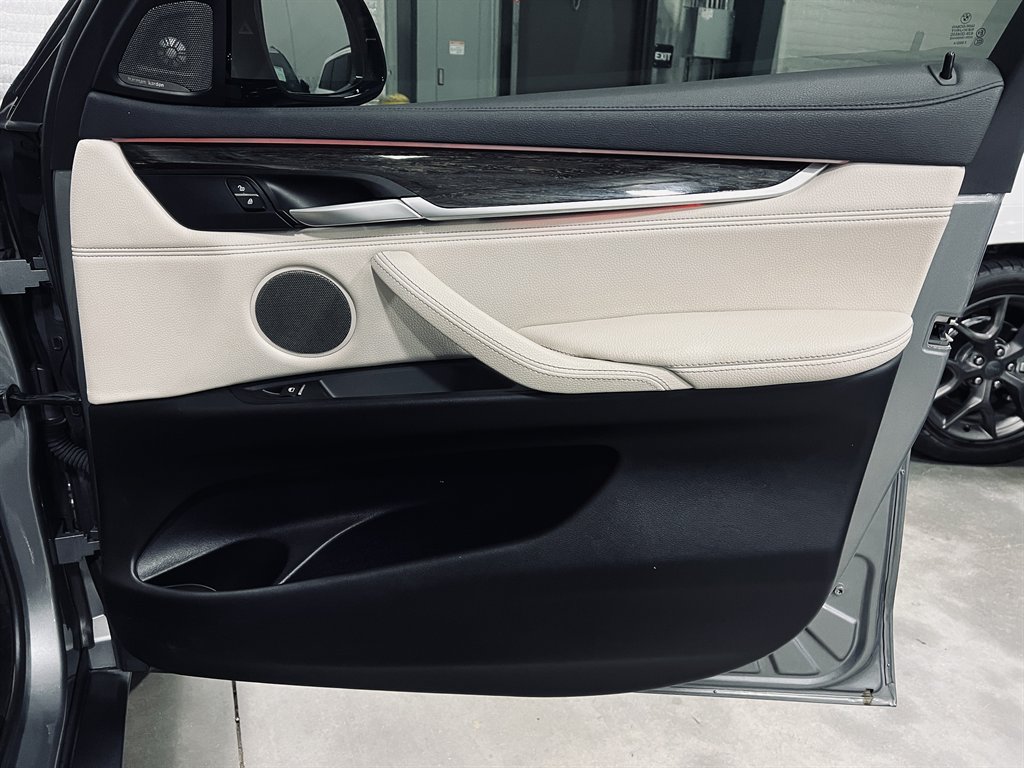 2019 BMW X6 - $25,850