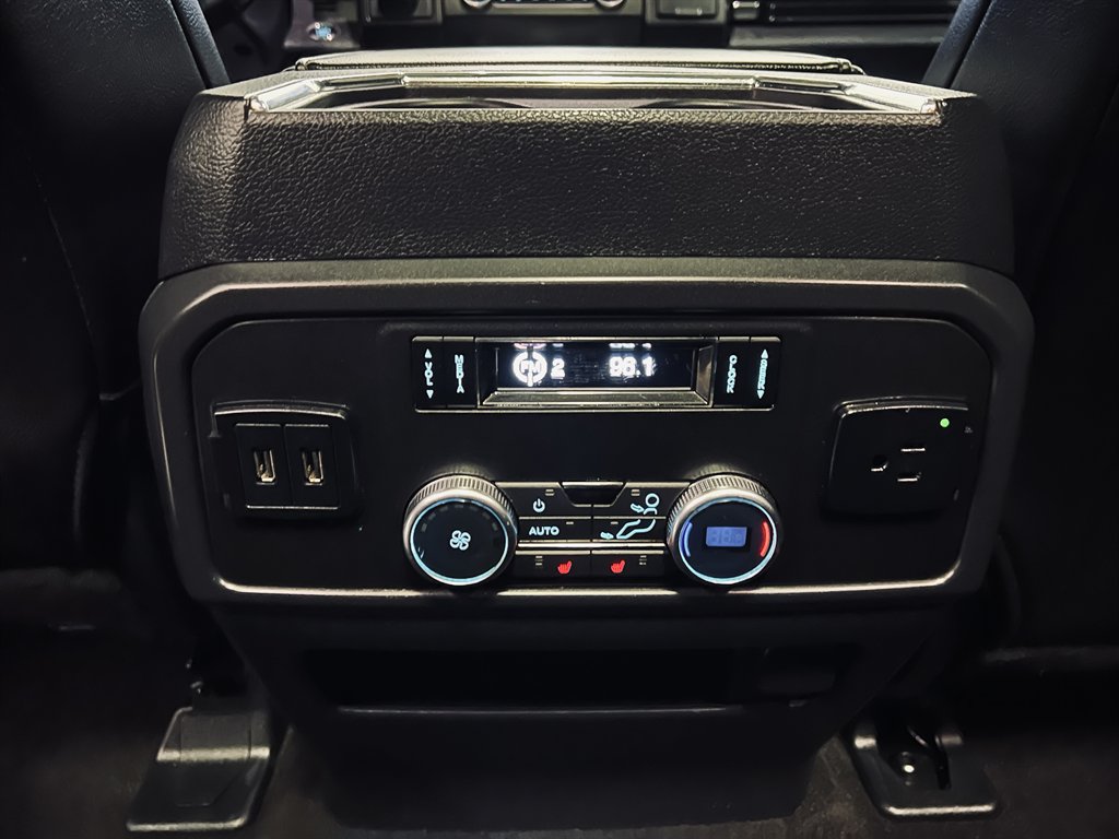 2020 Ford Expedition - $19,800